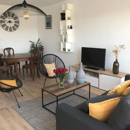 Nice Apartment In Audierne Close To Beach エクステリア 写真